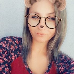 Meet your Posher, Sally